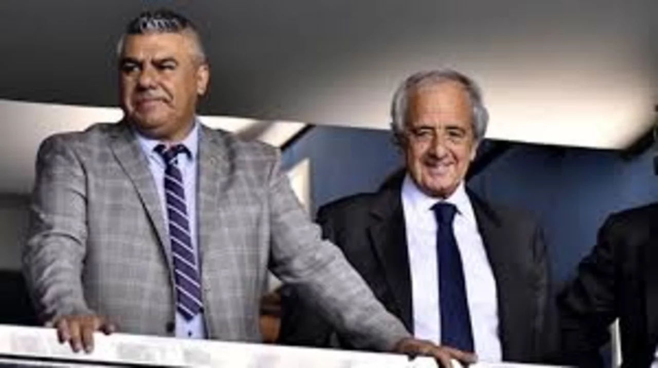 D'Onofrio se diferenció de Tapia: “No se me ocurriría ir a tomar mates o hacerle un regalo a un jugador"