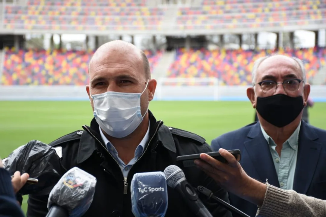 Belloso: "La idea es que la Copa América se pueda jugar con un 30% de público en los estadios"