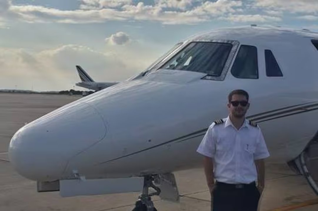 Quiénes eran el piloto y el copiloto del vuelo trágico que se accidentó en San Fernando
