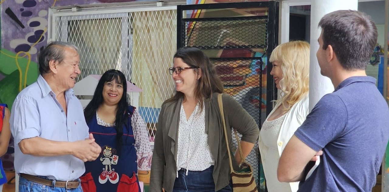 Human Rights Watch alerta sobre el deterioro institucional y políticas controvertidas de Milei