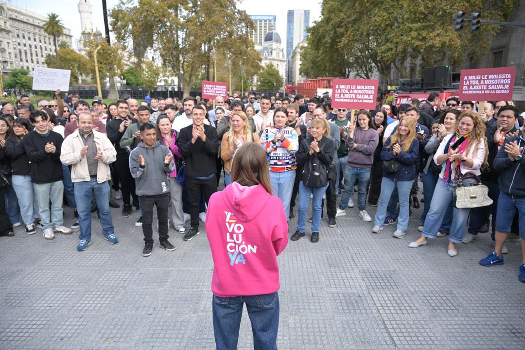 Reclamo de Evolución al Gobierno en la Casa Rosada: “A Milei le molesta la tos, a nosotros su ajuste salvaje”