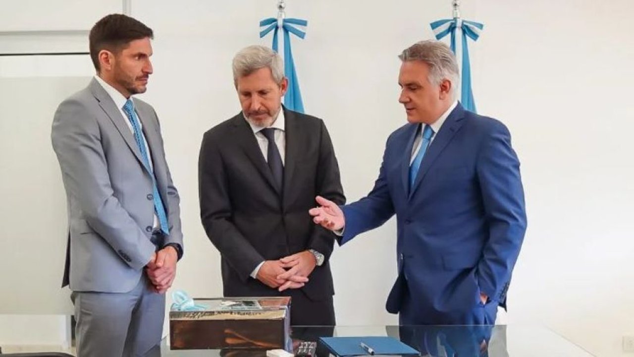 Gobernadores cruzan a Milei por la quita de recursos y preparan una ofensiva desde el litoral argentino