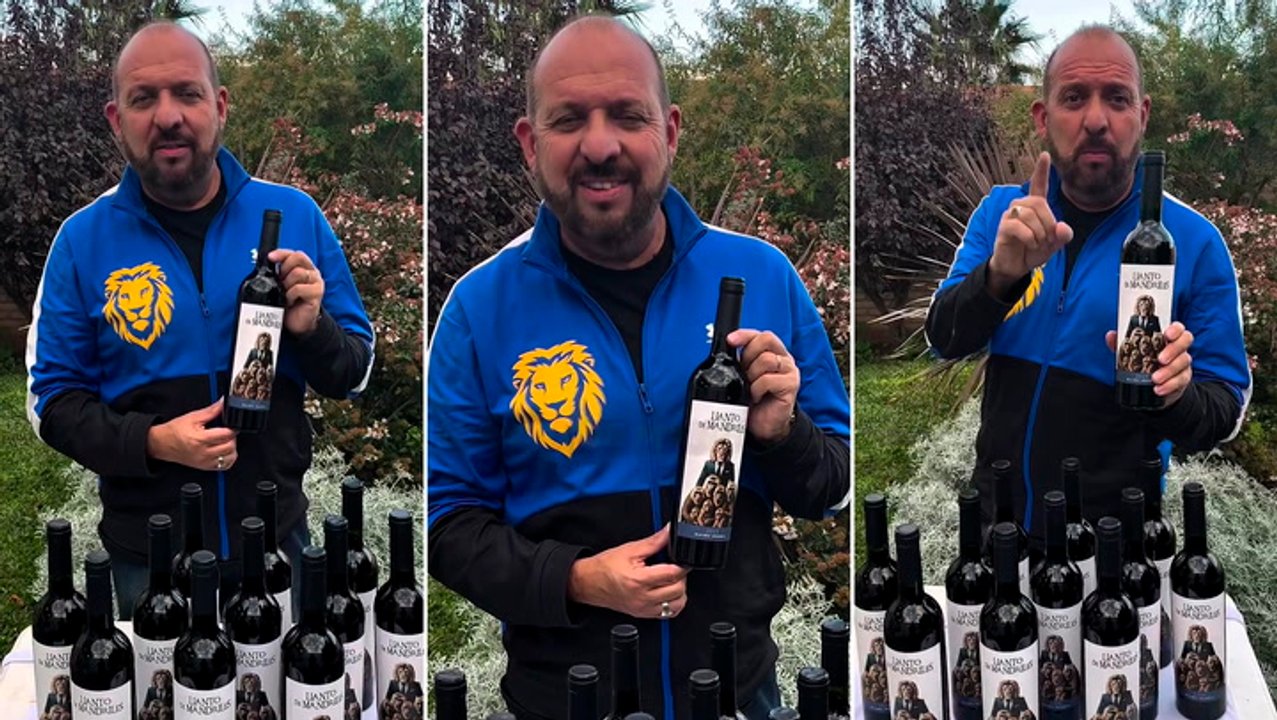 Entre botellas y polémicas, un candidato libertario rasca votos con un sorteo de vinos en San Luis