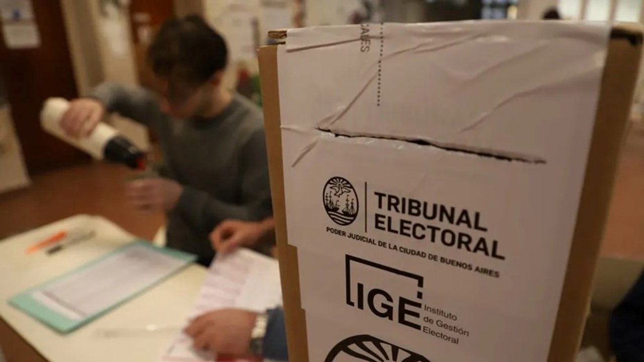 El desgano se hizo ley: elecciones en CABA con la participación más baja en casi tres décadas