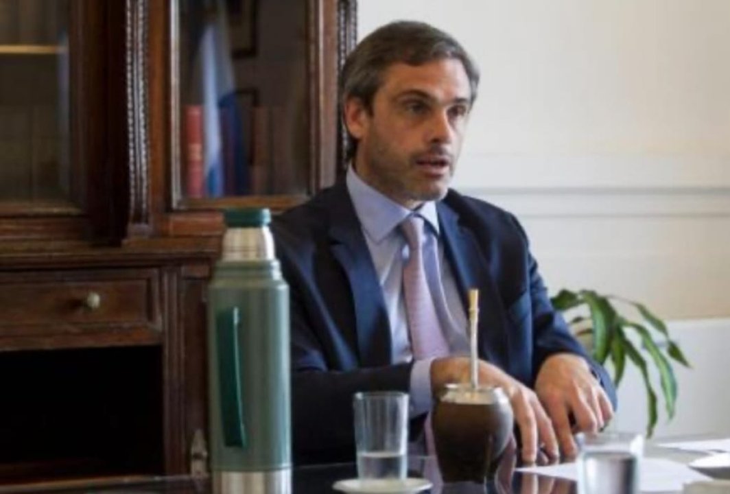 Michel: “¿La verdadera libertad es tener un trabajo digno y educación? ¿O poder blanquear 50 mil dólares?”