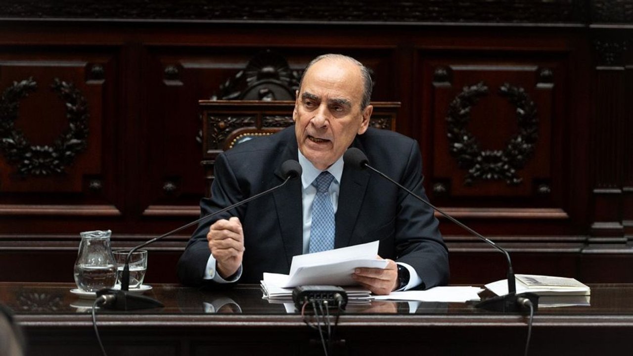 Con la polémica por los gastos de los viajes de Milei, Francos se presenta ante un Senado hostil