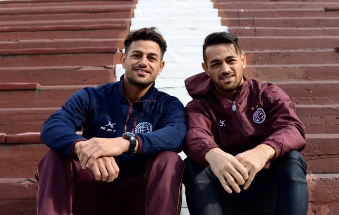 El Laucha junto a su hermano Rodrigo.