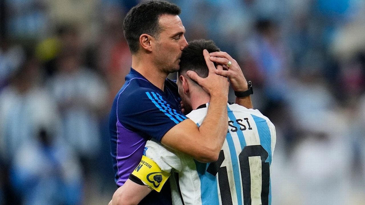 Scaloni se rindió ante Messi y dejó una frase contundente: “No se va a repetir un futbolista extraordinario como él”
