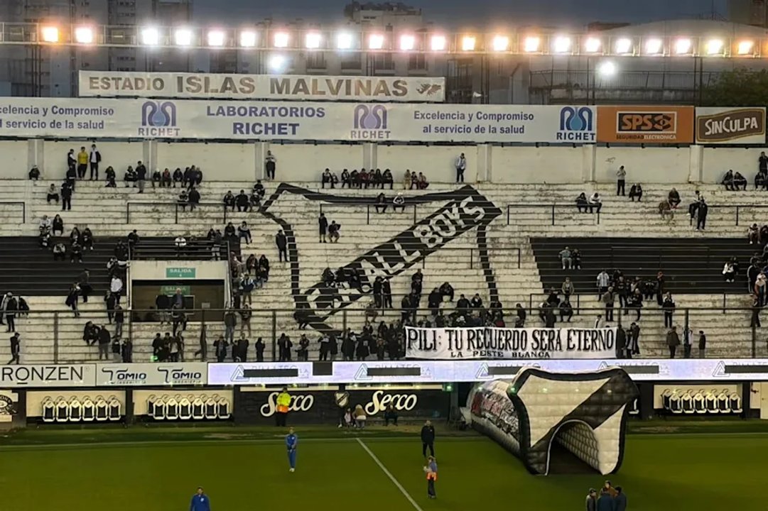Caos en el empate entre All Boys - Godoy Cruz: incidentes, detenidos y un final con polémicas arbitrales