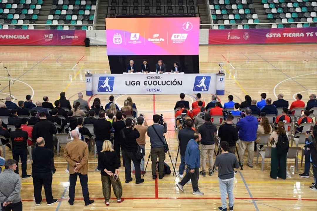 Santa Fe le abre las puertas al mejor futsal de la zona sur del continente