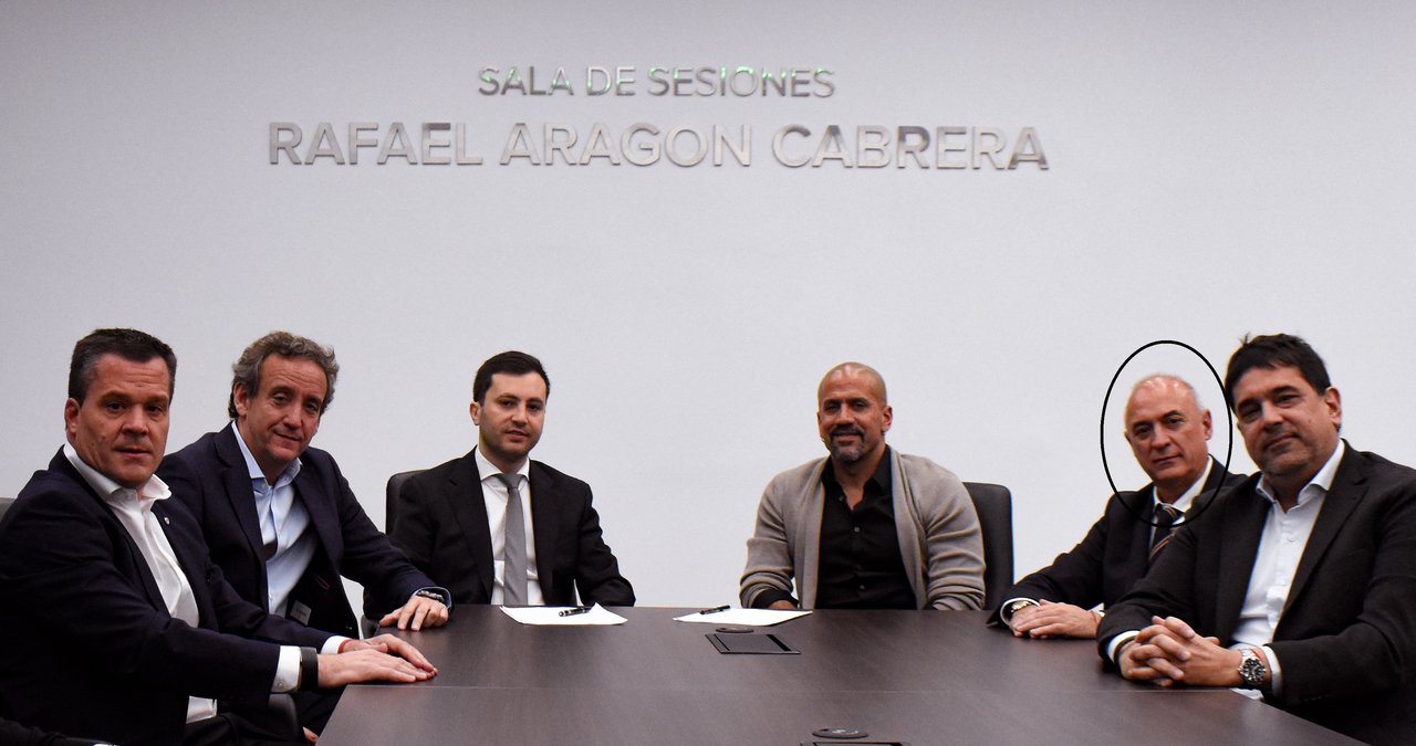 Quién es el polémico abogado defensor de barras y los asesinos de Cabezas que formó parte de la reunión entre Di Carlo y Verón