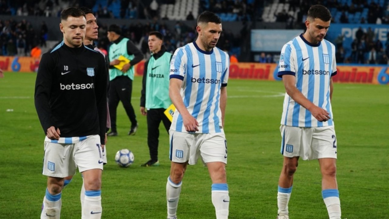 Racing gastó una fortuna por él y todavía no pudo hacer un gol