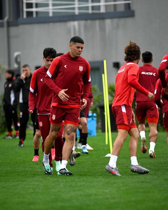 Marcos Rojo, en una carrera contra el tiempo: Estudiantes espera la habilitación de CONMEBOL para jugar ante Flamengo