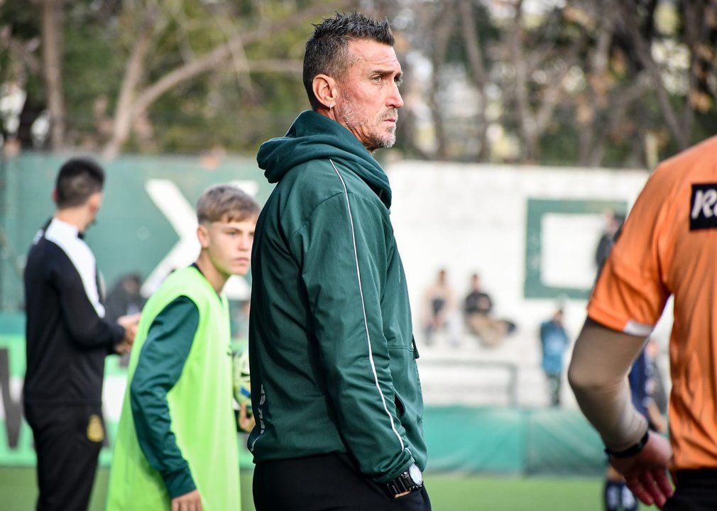 Rodrigo Bilbao, entrenador de Excursionistas: del “estamos a un paso de la gloria” al “imagino mi mejor fin de año como entrenador”