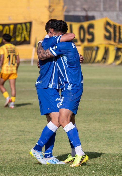 Arde la Primera Nacional: Godoy Cruz ganó y sueña con arrebatarle la final a Ferro, mientras que Chacarita le metió presión a Chicago en la lucha por no descender